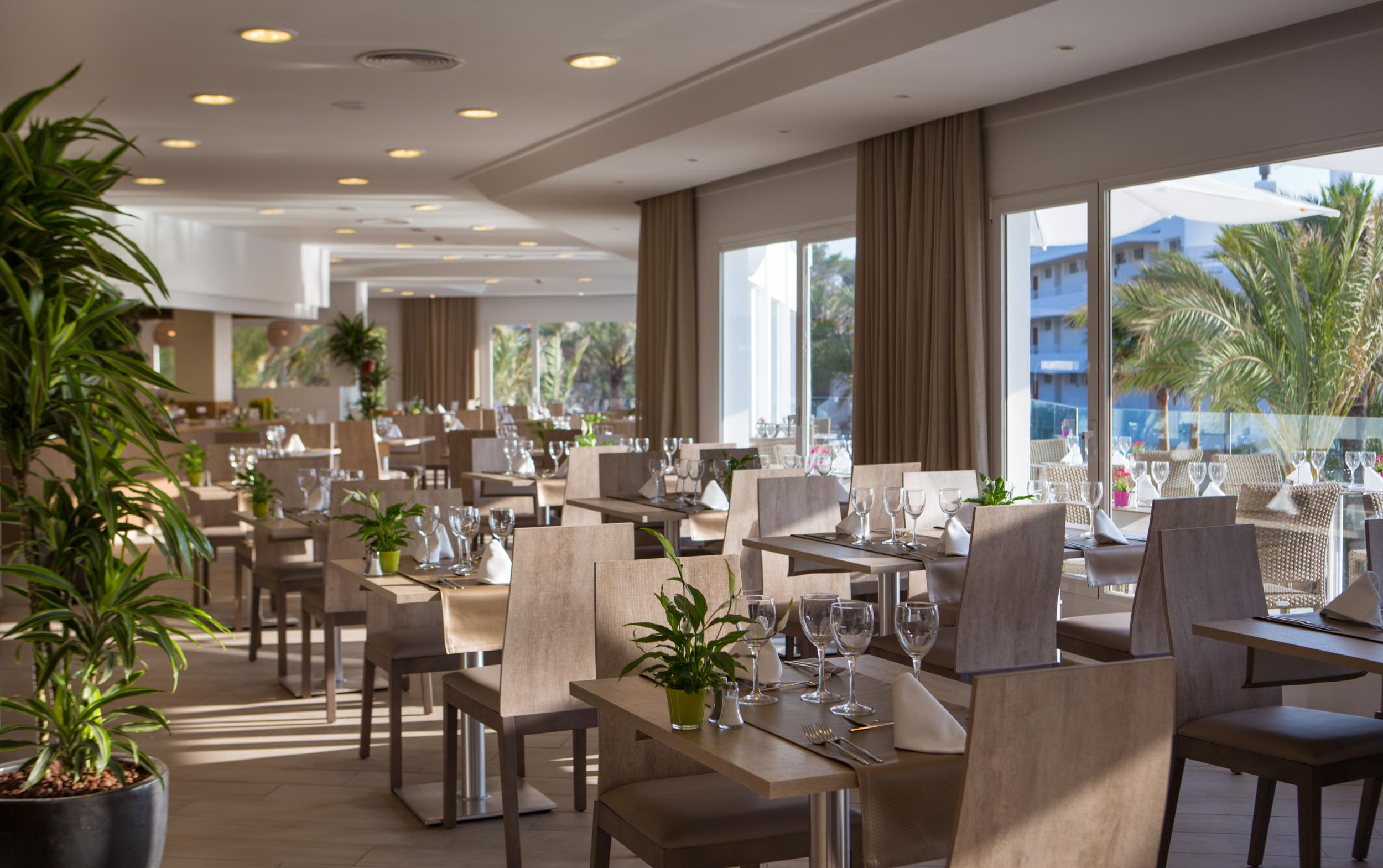 Insotel Tarida Beach Resort & Spa กาลาตาริดา ภายนอก รูปภาพ